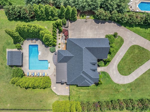 Mount Juliet Luxury Estate w Pool image 58