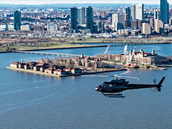 The Empire Helicopter Tour - NYC Departure image 6