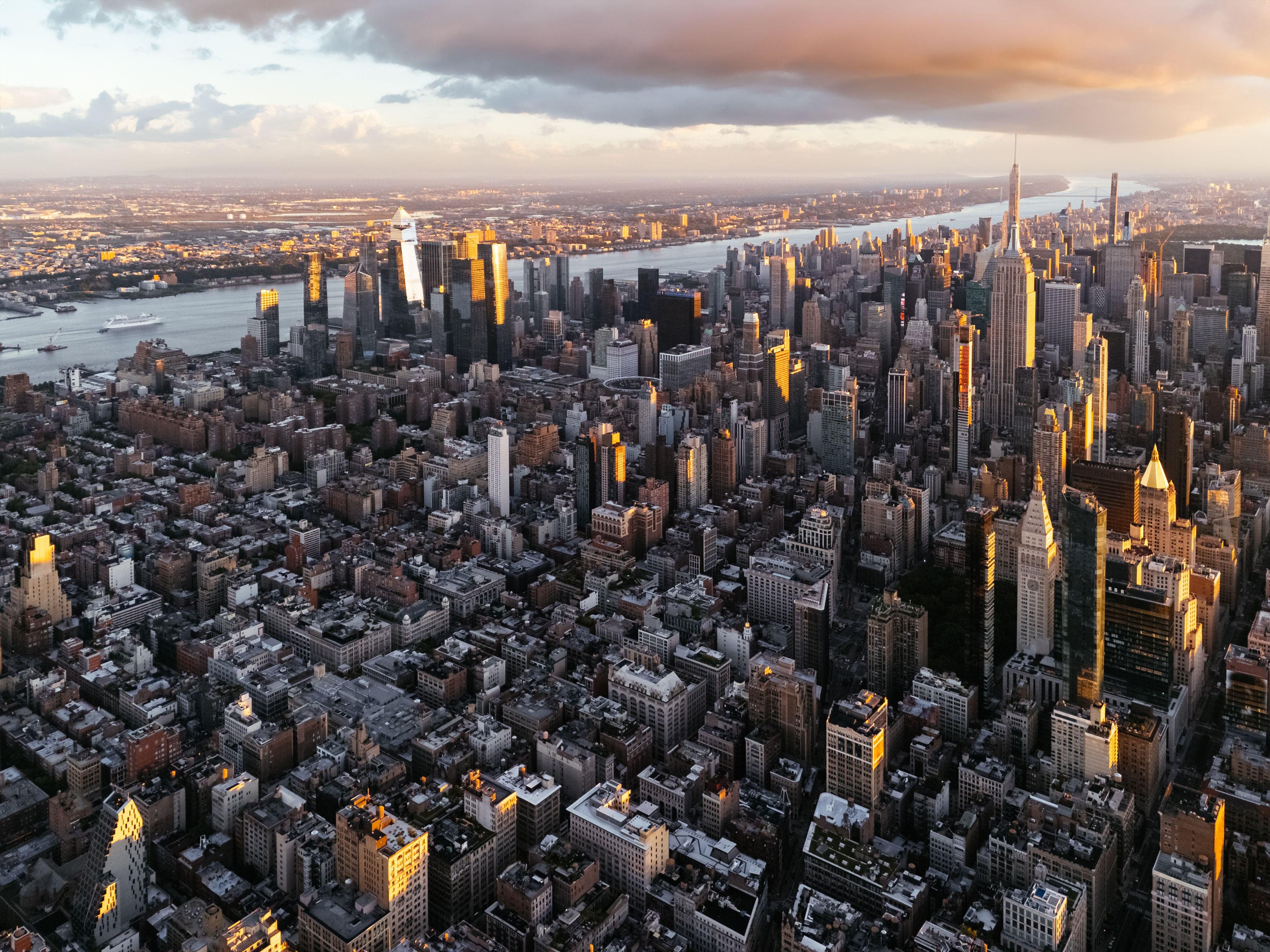 Aerial Experience - Custom NYC Helicopter Tour image 4