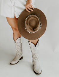 Mobile Custom Hat Bar - Branding, Styling, Shaping & Accessories - image 9