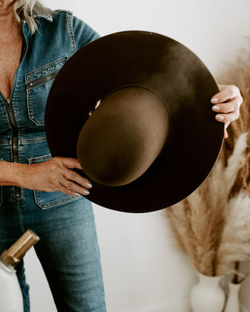 Mobile Custom Hat Bar - Branding, Styling, Shaping & Accessories - image 4