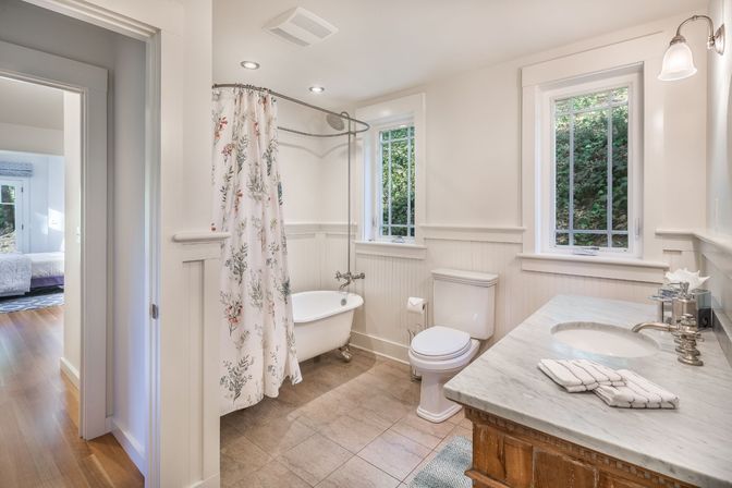Glen Ellen Vineyard Estate With Pool and Hot Tub image 41