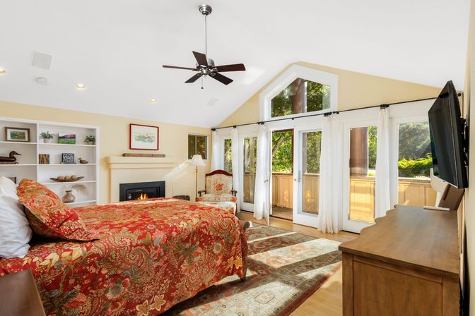 Glen Ellen Vineyard Estate With Pool and Hot Tub image 51
