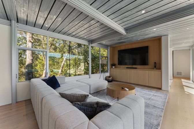 Sonoma Glass House image 63