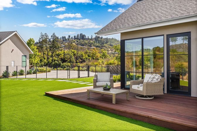 Luxury Wine Country Villa with Pool and Guest House image 29