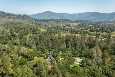 Kenwood Estate: 8-Bedroom Wine Country Retreat with Pool image 7
