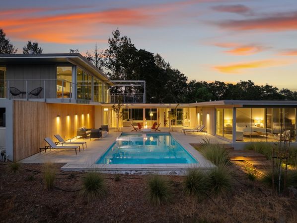Sonoma Glass House image 38