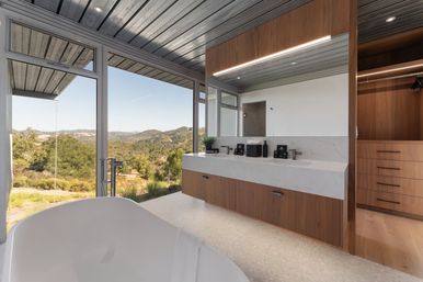 Sonoma Glass House image 15