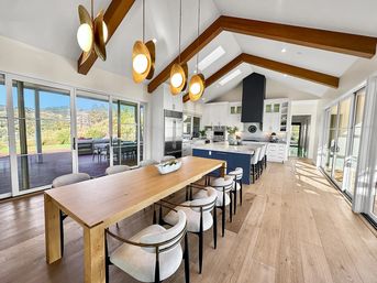 Luxury Wine Country Villa with Pool and Guest House image 77