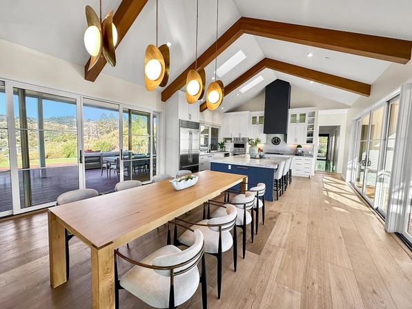 Luxury Wine Country Villa with Pool and Guest House image 77