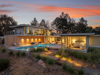 Sonoma Glass House image 36