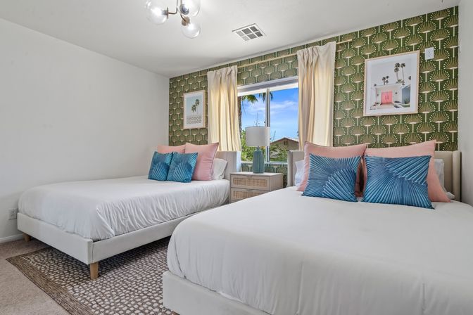 Catalina House image 34