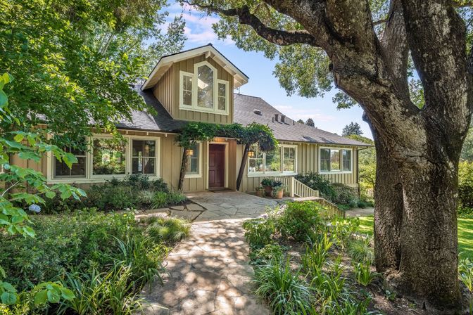 Glen Ellen Vineyard Estate With Pool and Hot Tub image 28