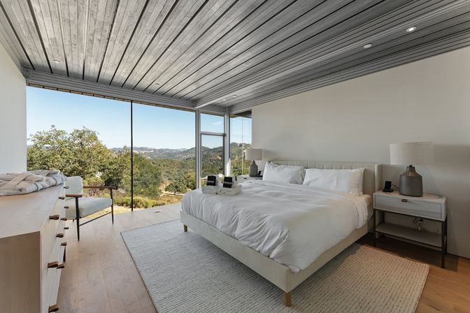 Sonoma Glass House image 11