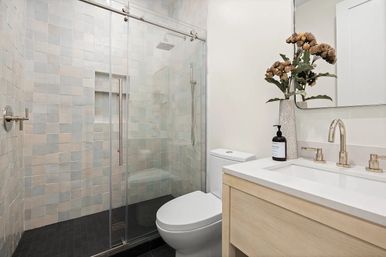 Luxury Wine Country Villa with Pool and Guest House image 39