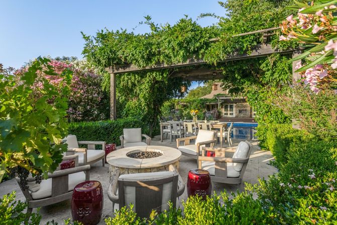 Glen Ellen Vineyard Estate With Pool and Hot Tub image 63