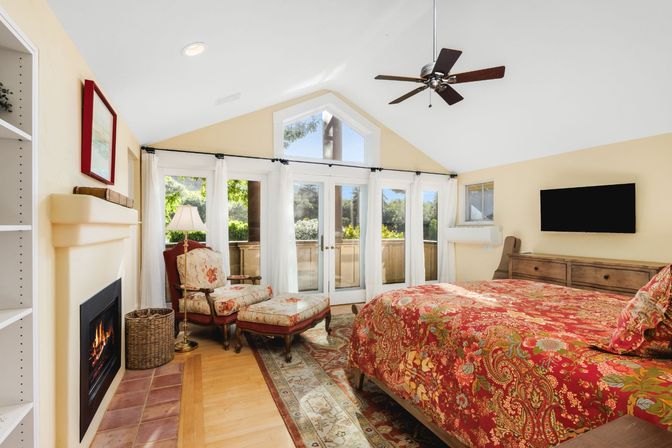 Glen Ellen Vineyard Estate With Pool and Hot Tub image 50
