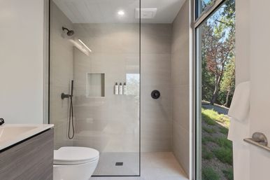 Sonoma Glass House image 27