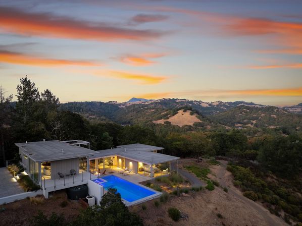 Sonoma Glass House image 37
