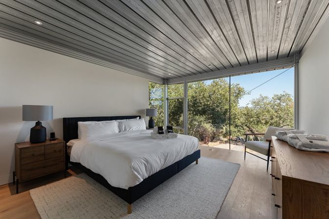 Sonoma Glass House image 9