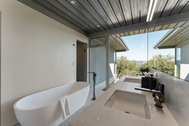 Sonoma Glass House image 30