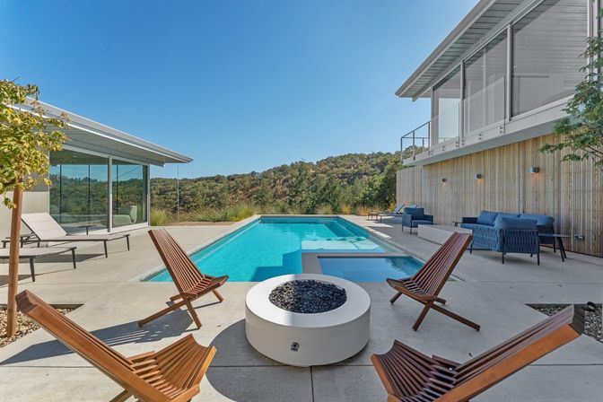 Sonoma Glass House image 45