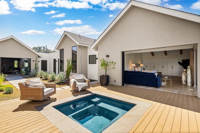 Luxury Wine Country Villa with Pool and Guest House image 68