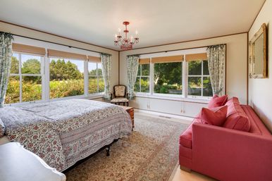 Glen Ellen Vineyard Estate With Pool and Hot Tub image 12