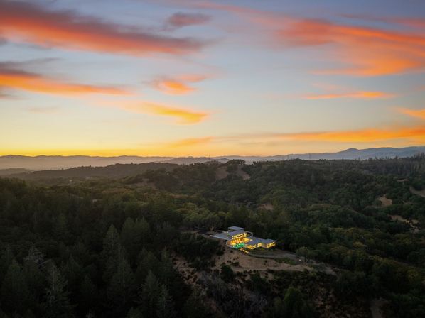 Sonoma Glass House image 39
