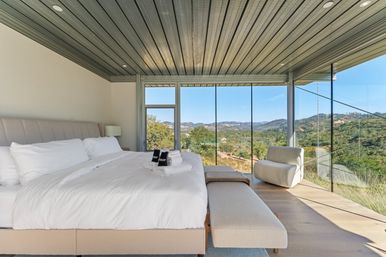 Sonoma Glass House image 4