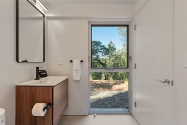 Sonoma Glass House image 23