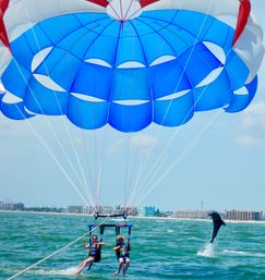 Parasail Flights in Madeira Beach image 10