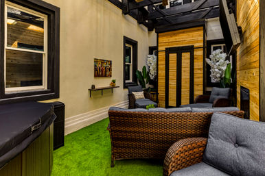 AC Secret Suites Luxury Stay Experience image 7
