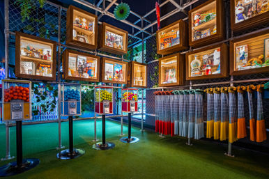 Putt Loose with Holey Moley, Cocktail Bar, Putt-Putt, Karaoke & More  image 13