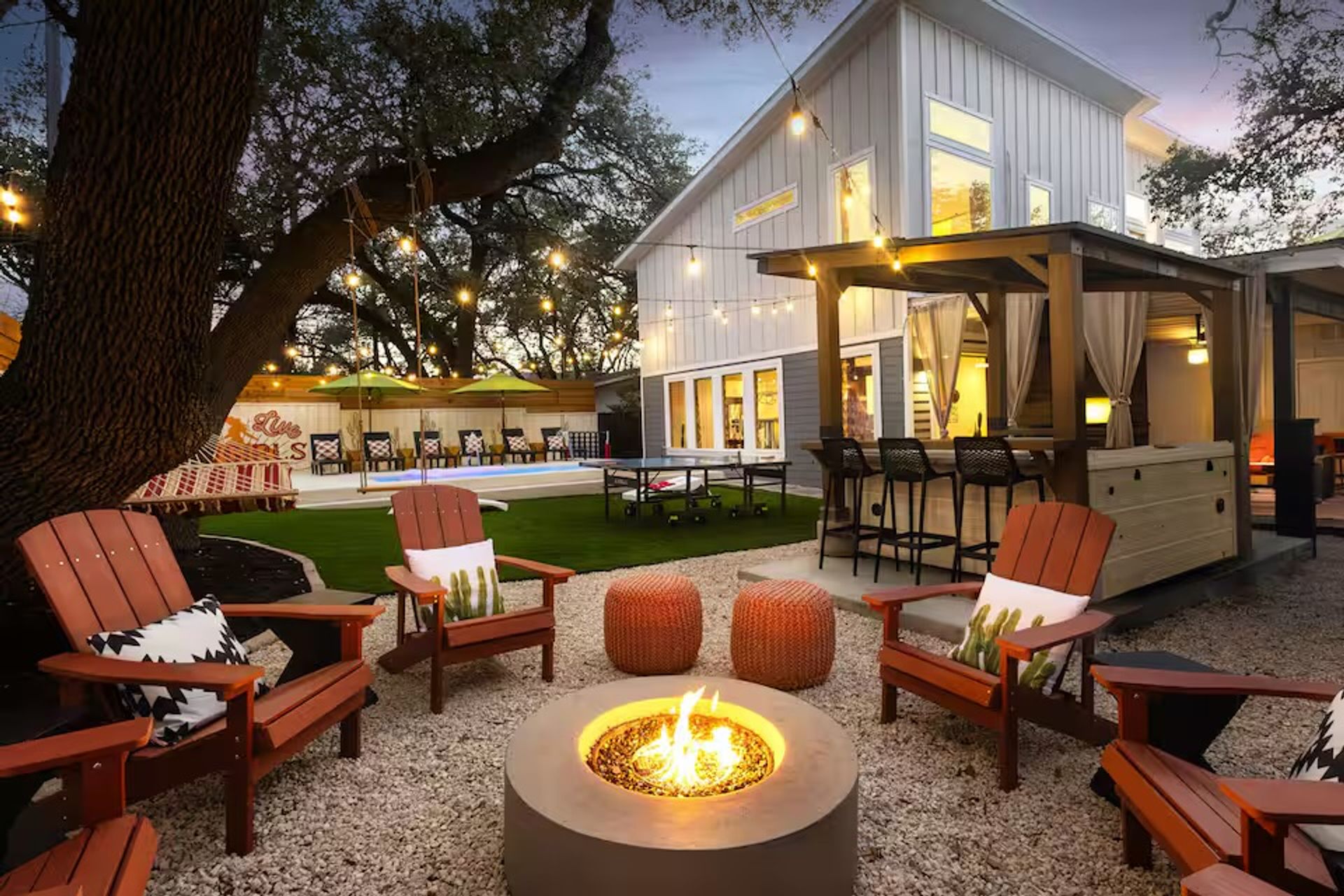 5BR Luxury Villa with Heated Pool, Hot Tub and Karaoke - SoCo Cowgirl image 1