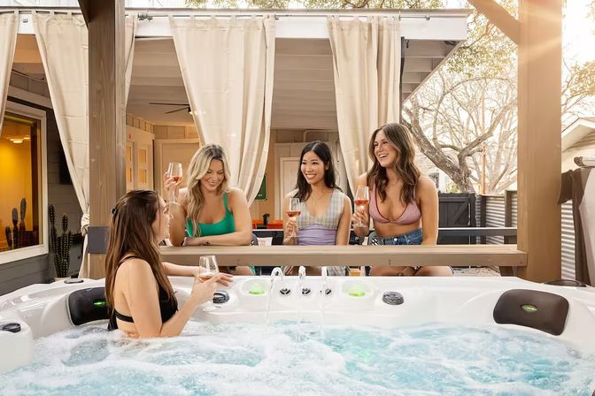 Heated Pool, Karaoke, Hot Tub, Yoga, MiniGolf - SoCo Cowgirl 5BR Villa image 7