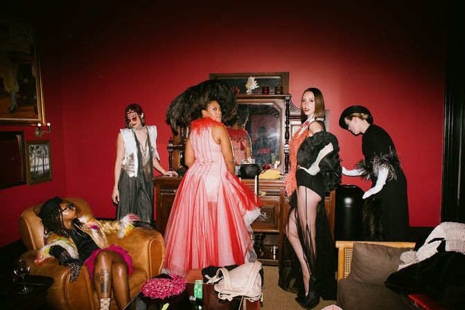 The Closet Experience: A Festive Fashion Dress-Up Party with your Besties image 4