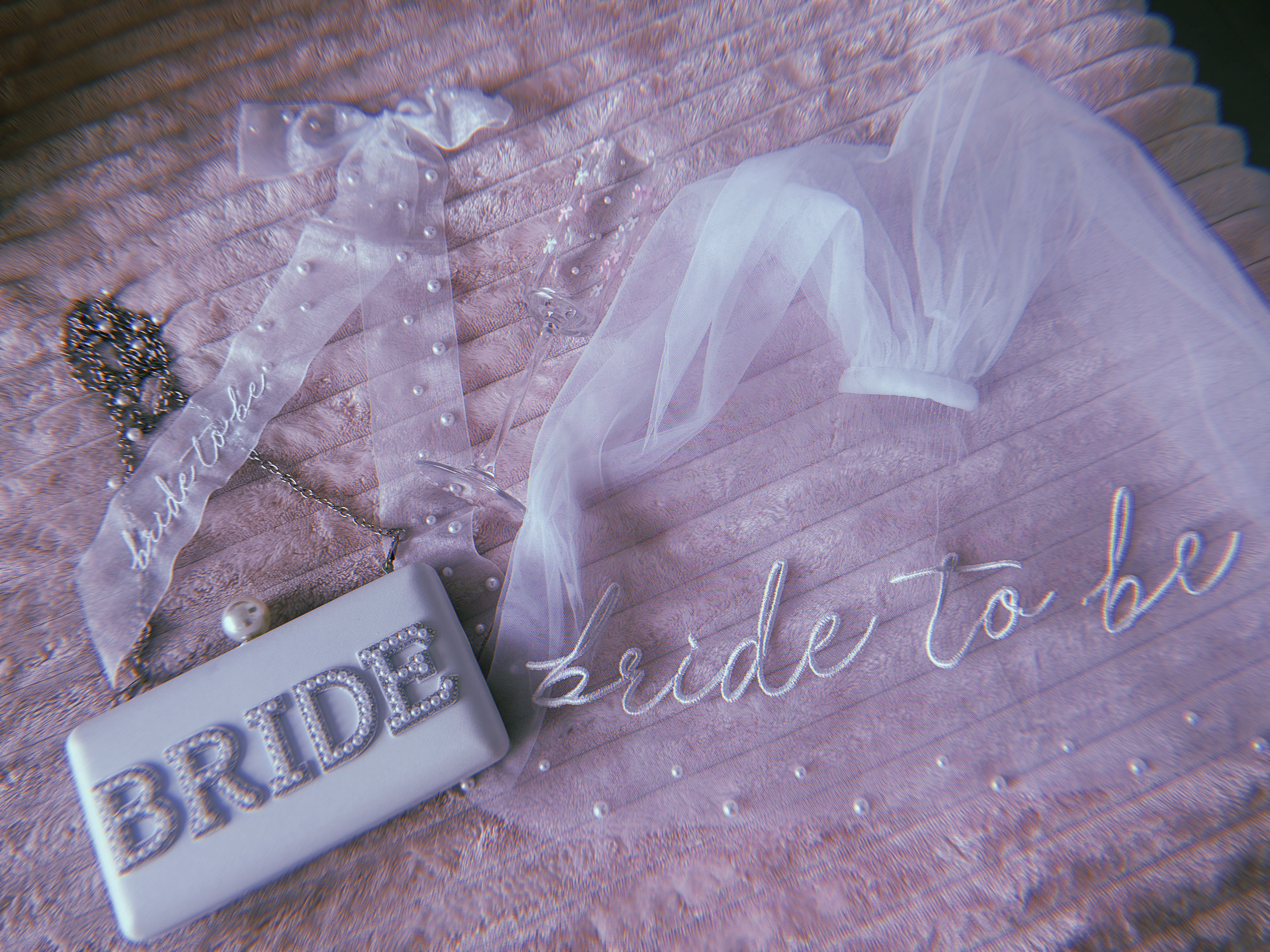 Bride-to-Be Keepsake Bedazzling Party image 3