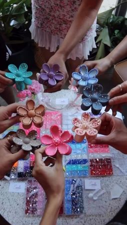 Mobile Flower Hair Clip Bedazzling Party: Learn how to Bedazzle image 5