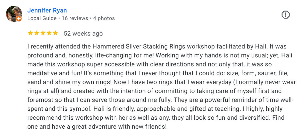 Screenshot of a five-star review praising a hammered silver stacking-rings workshop — hands-on, meditative jewelry-making class led by a friendly instructor; reviewer made two rings and highly recommends it.