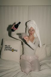 Staypineapple: Delightful Hotel in South End Boston image 15