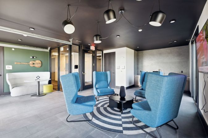 The Muse Downtown Condo: Hotel Style Amenities + Rooftop Views image 14