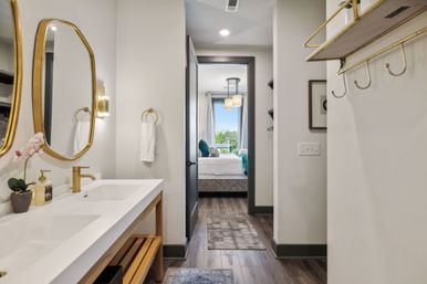 The Muse Downtown Condo: Hotel Style Amenities + Rooftop Views image 20