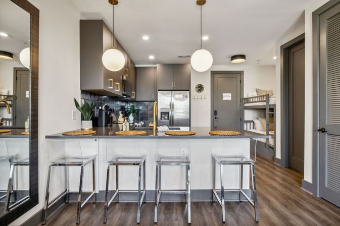 The Muse Downtown Condo: Hotel Style Amenities + Rooftop Views image 29