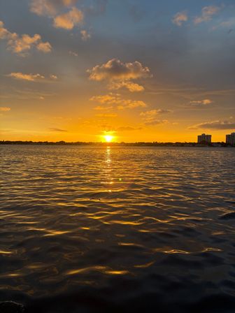 Sunset + Champagne Evening Boat Tour image 17