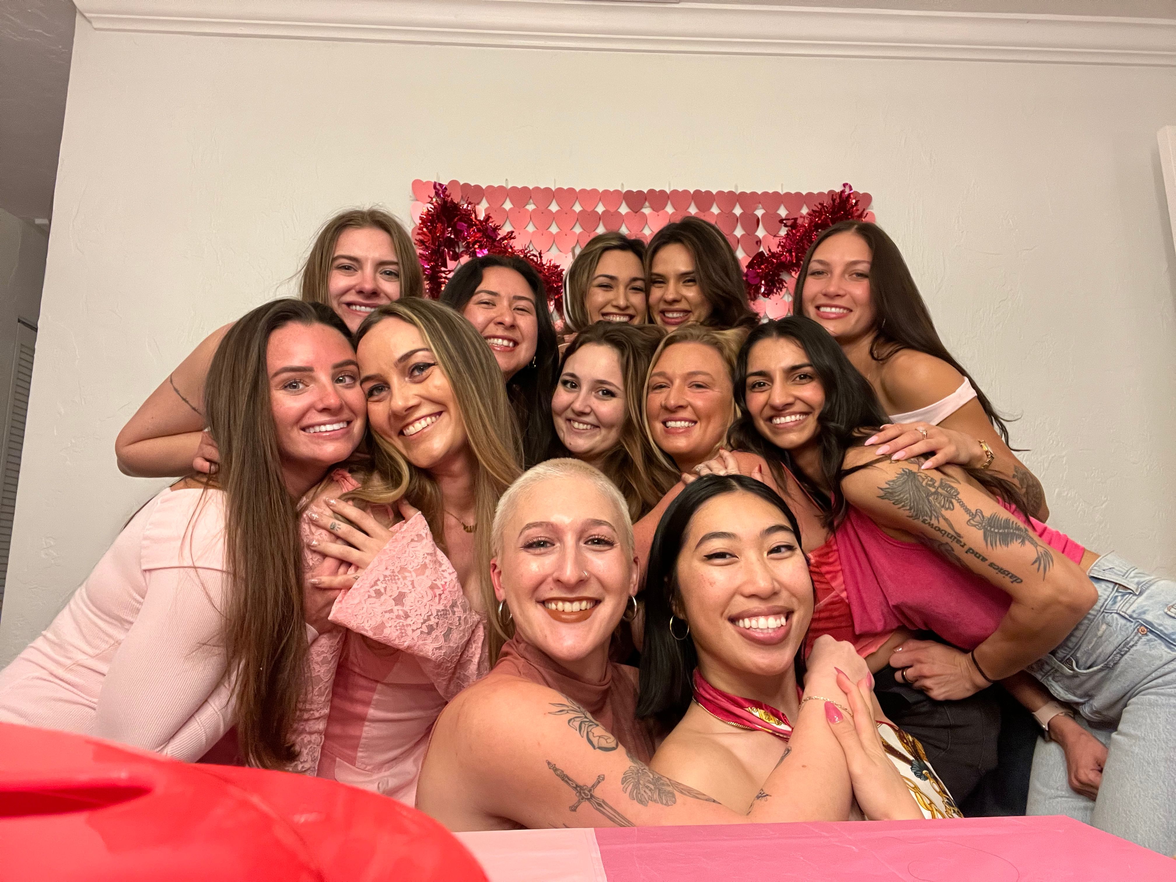 Mini Glow Party: Quick Facials, Exfoliation & Radiance Boost for Your Crew image 3