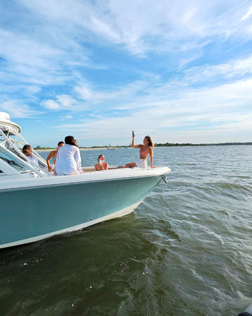 Downtown Charleston Luxury Boat Charter Up to 12 Passengers image 6