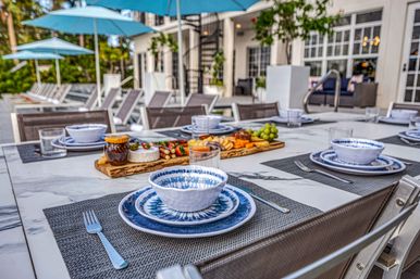 The Modern Castle: Luxury 8-BR Estate with Pool & Rooftop Lounge for Groups image 10