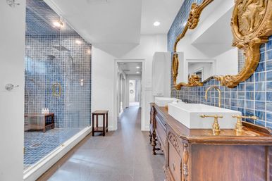 The Modern Castle: Luxury 8-BR Estate with Pool & Rooftop Lounge for Groups image 95