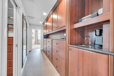 The Modern Castle: Luxury 8-BR Estate with Pool & Rooftop Lounge for Groups image 100